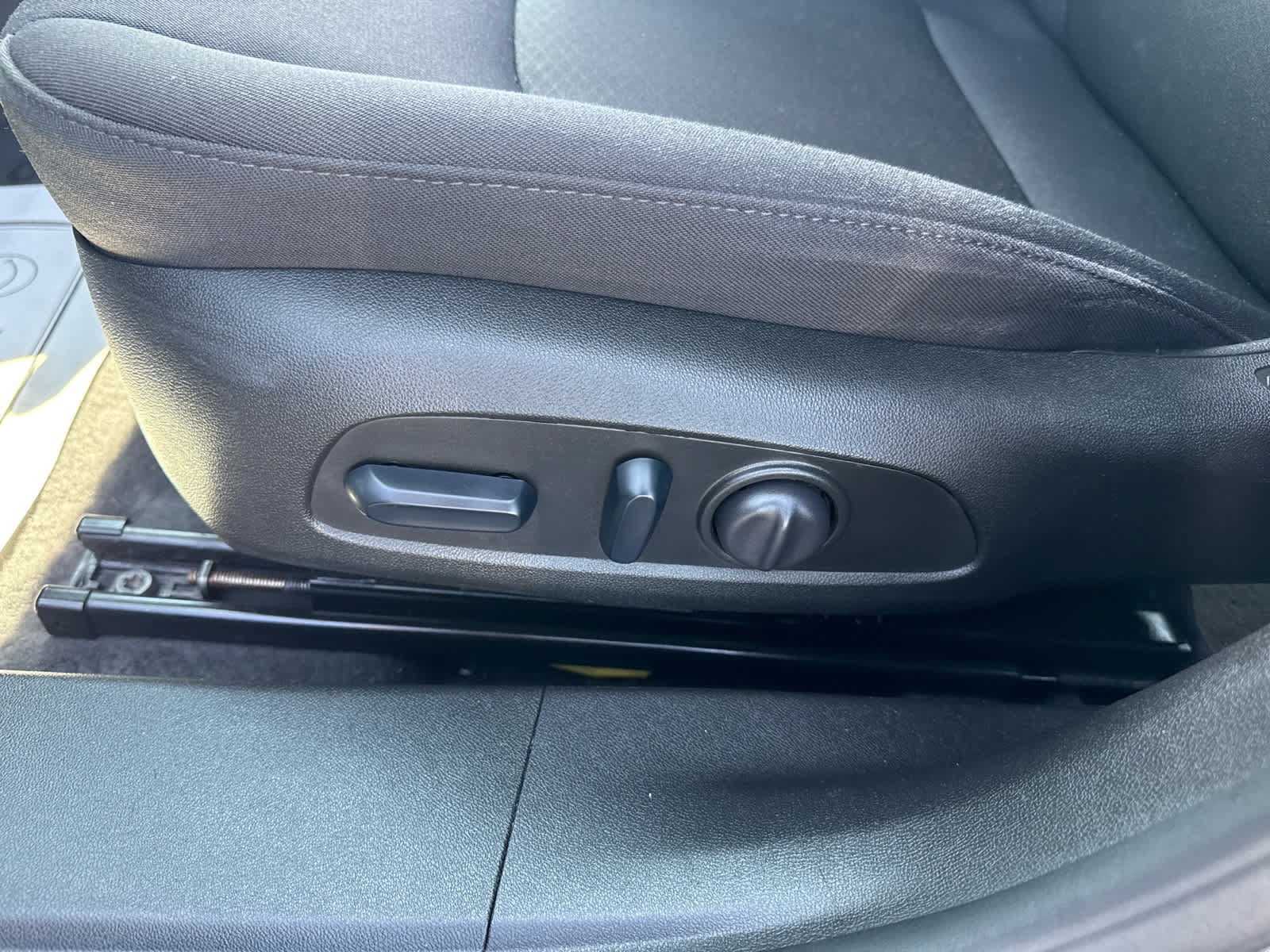 Certified 2025 Chevrolet Malibu LT FWD image 13