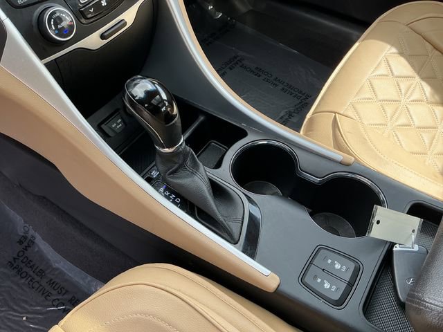 Used 2015 Hyundai Sonata Limited w/ Option Group 02 FWD image 26