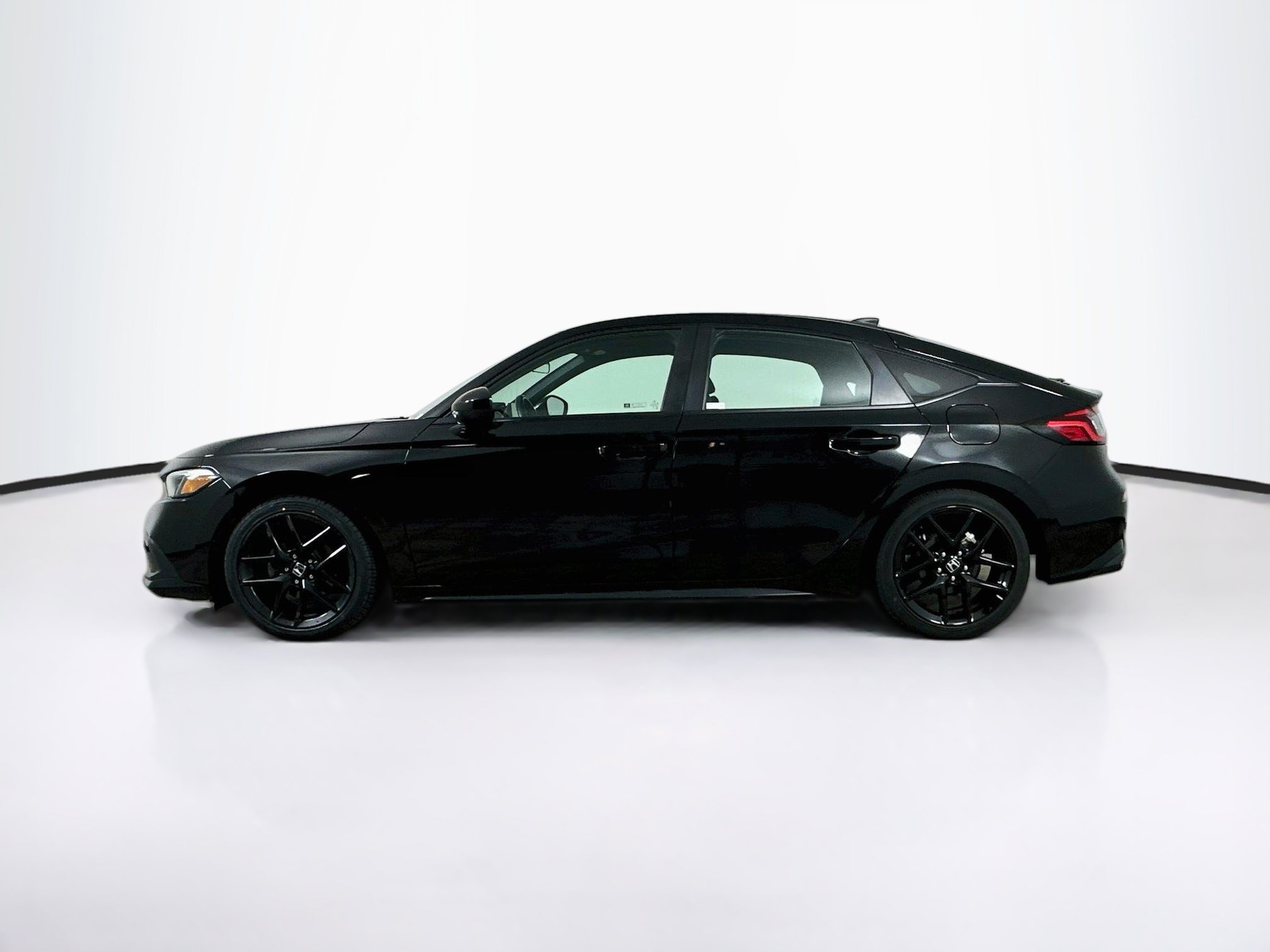 Used 2024 Honda Civic Sport image 4