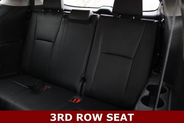 Used 2020 Toyota Highlander Limited image 21