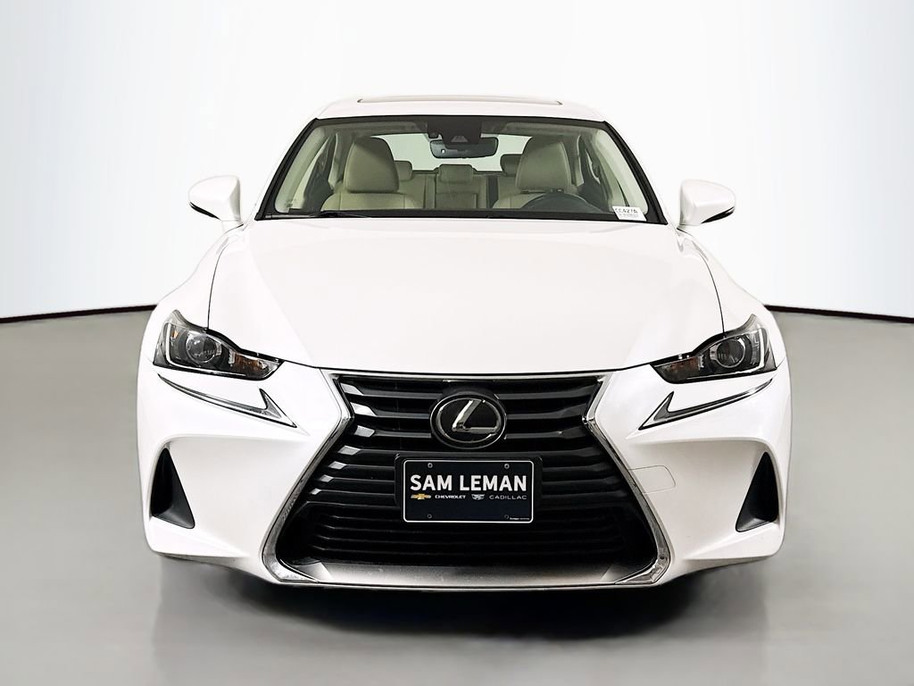 Used 2019 Lexus IS 300 AWD image 2