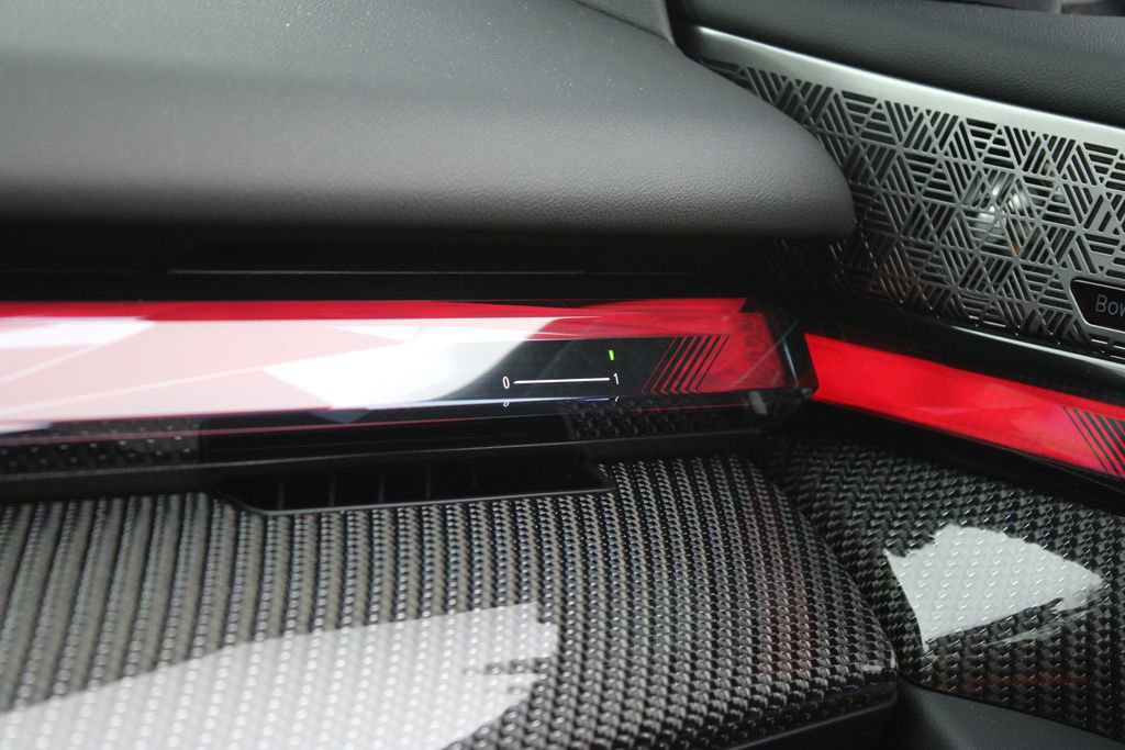 Used 2026 BMW M5 w/ Carbon Package image 27