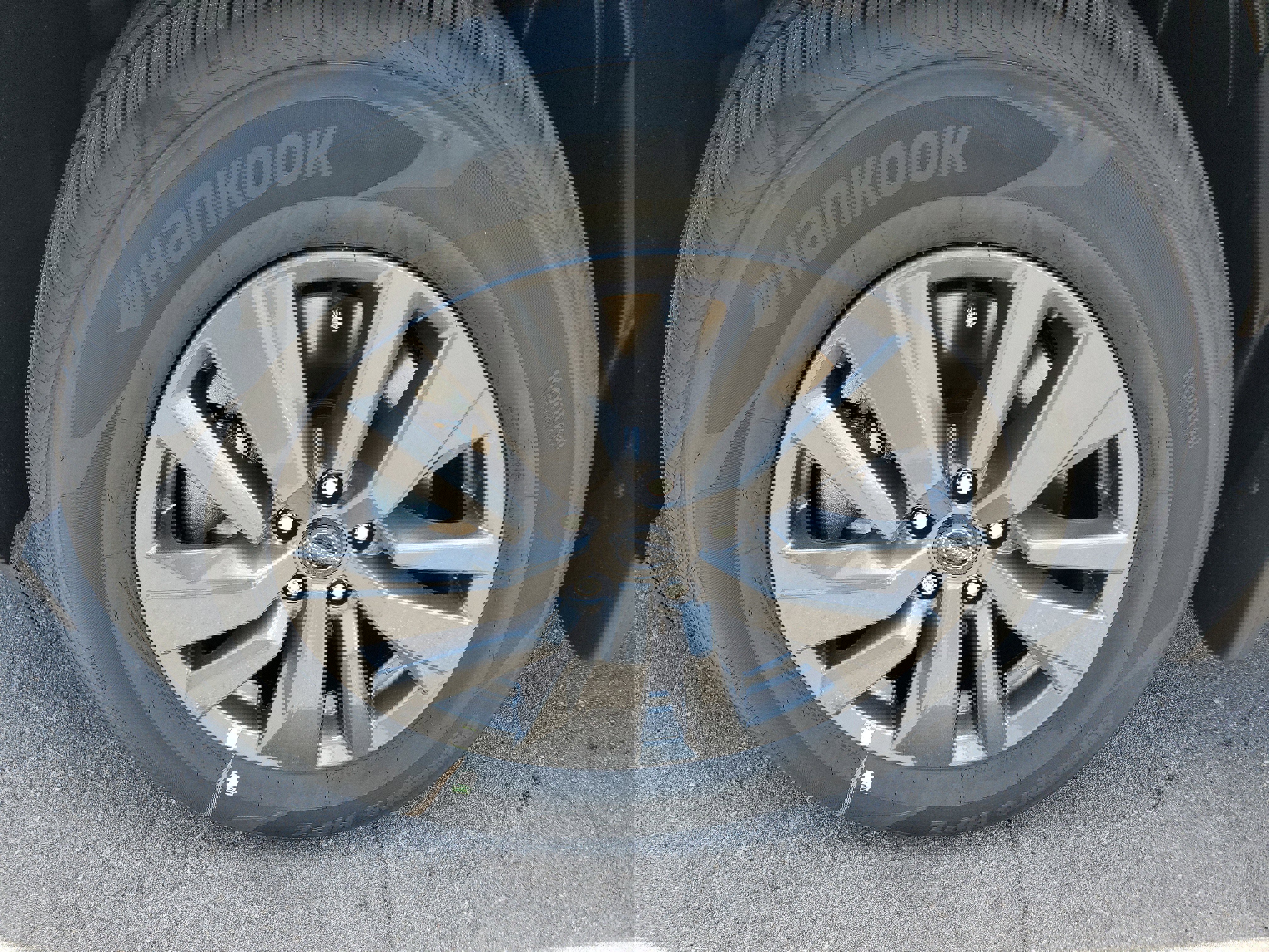 New 2025 Nissan Pathfinder S image 8