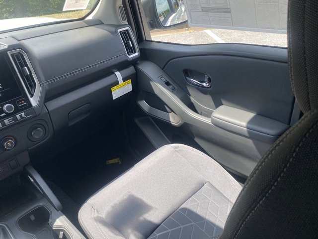 New 2026 Nissan Frontier SV w/ Tow Package image 34
