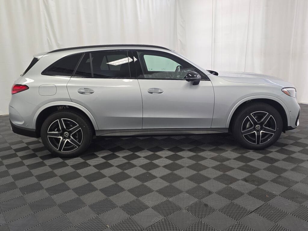 New 2026 Mercedes-Benz GLC 300 4MATIC image 7