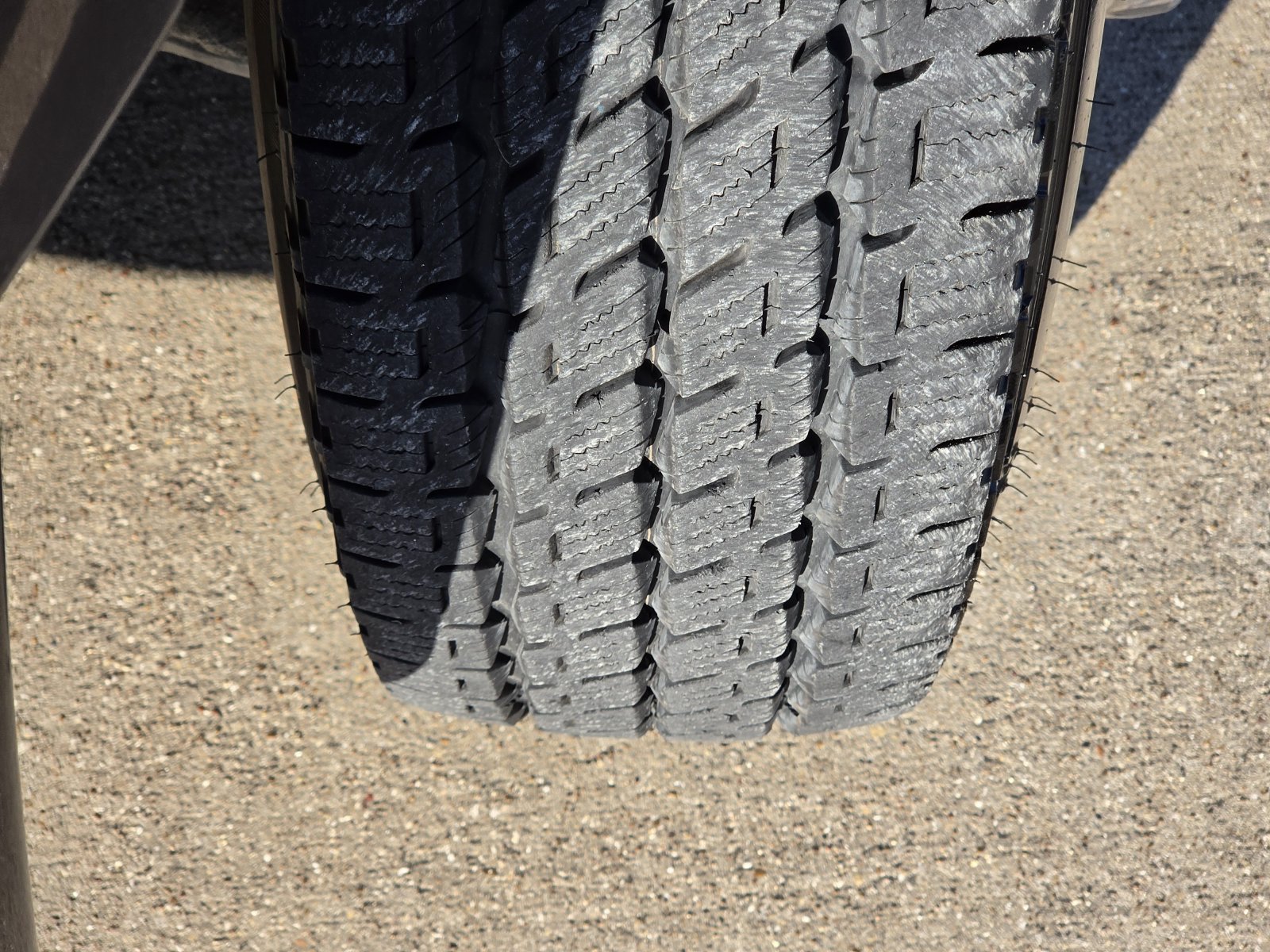 Used 2024 RAM 3500 Limited w/ Towing Technology Group AWD/4WD image 12
