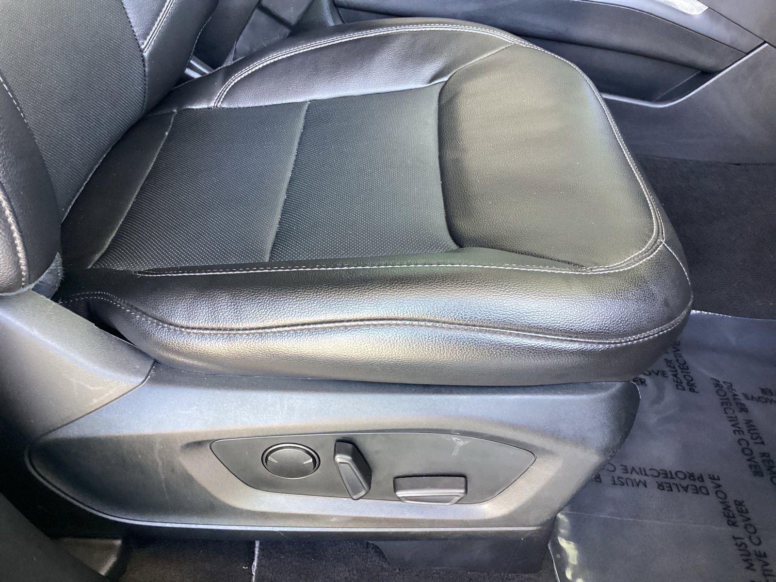 Used 2022 Ford Explorer Limited RWD image 19