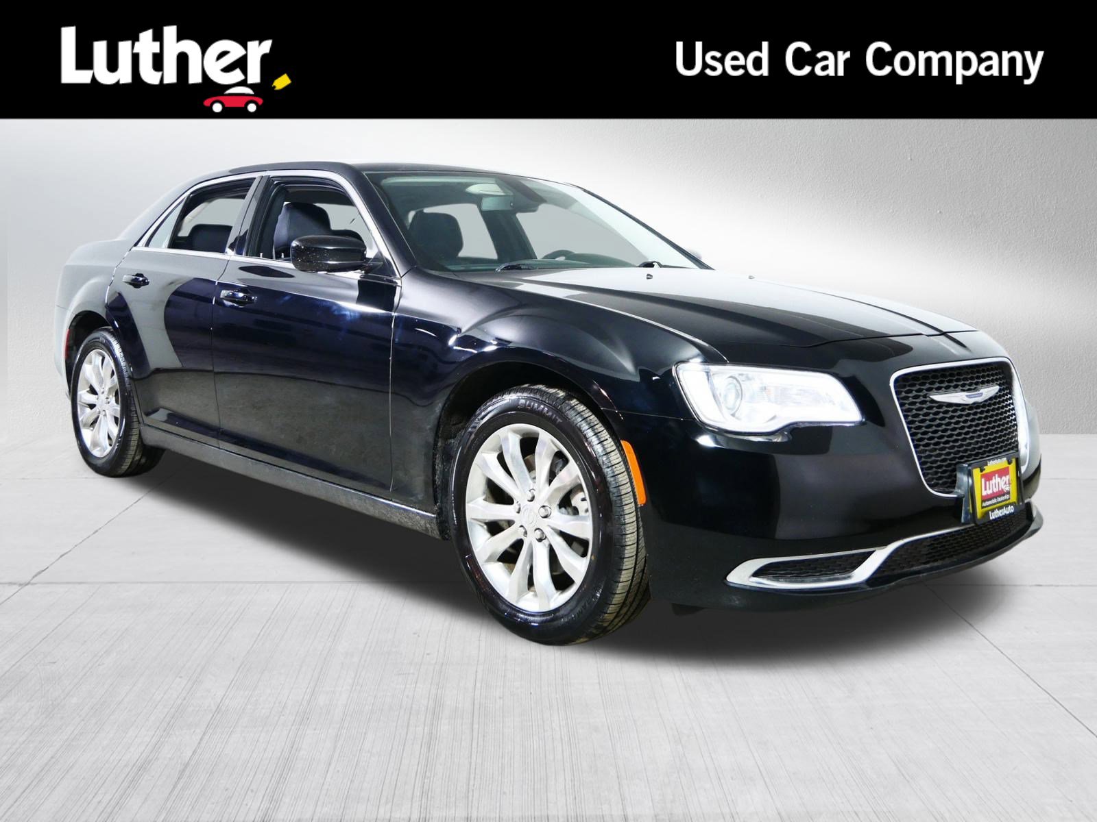 Used 2022 Chrysler 300 Touring