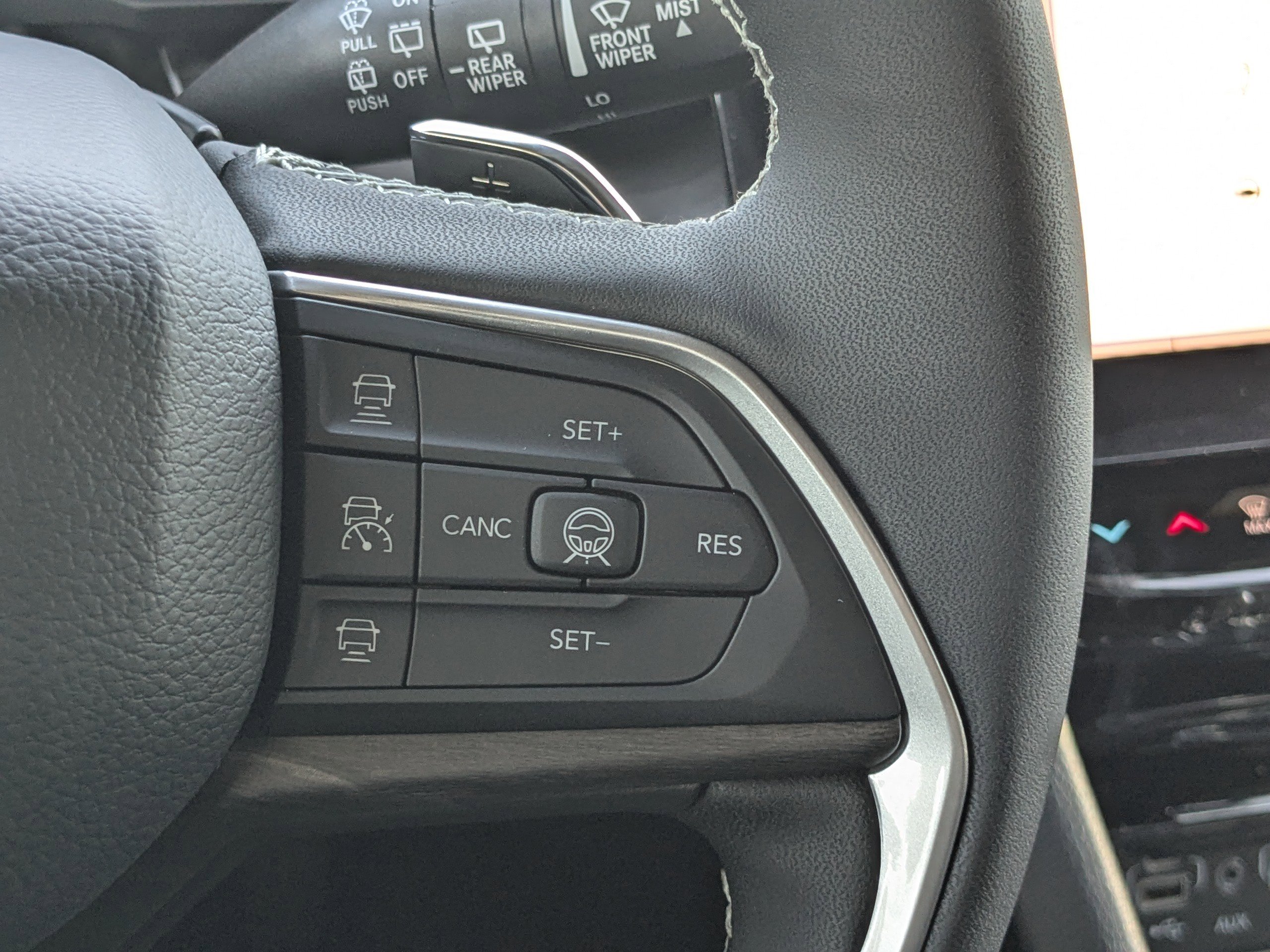 New 2026 Jeep Grand Cherokee Limited w/ Luxury Tech Group II image 26