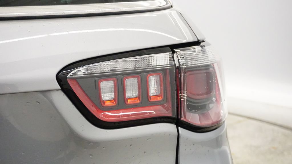 Certified 2022 Jeep Compass Latitude image 12