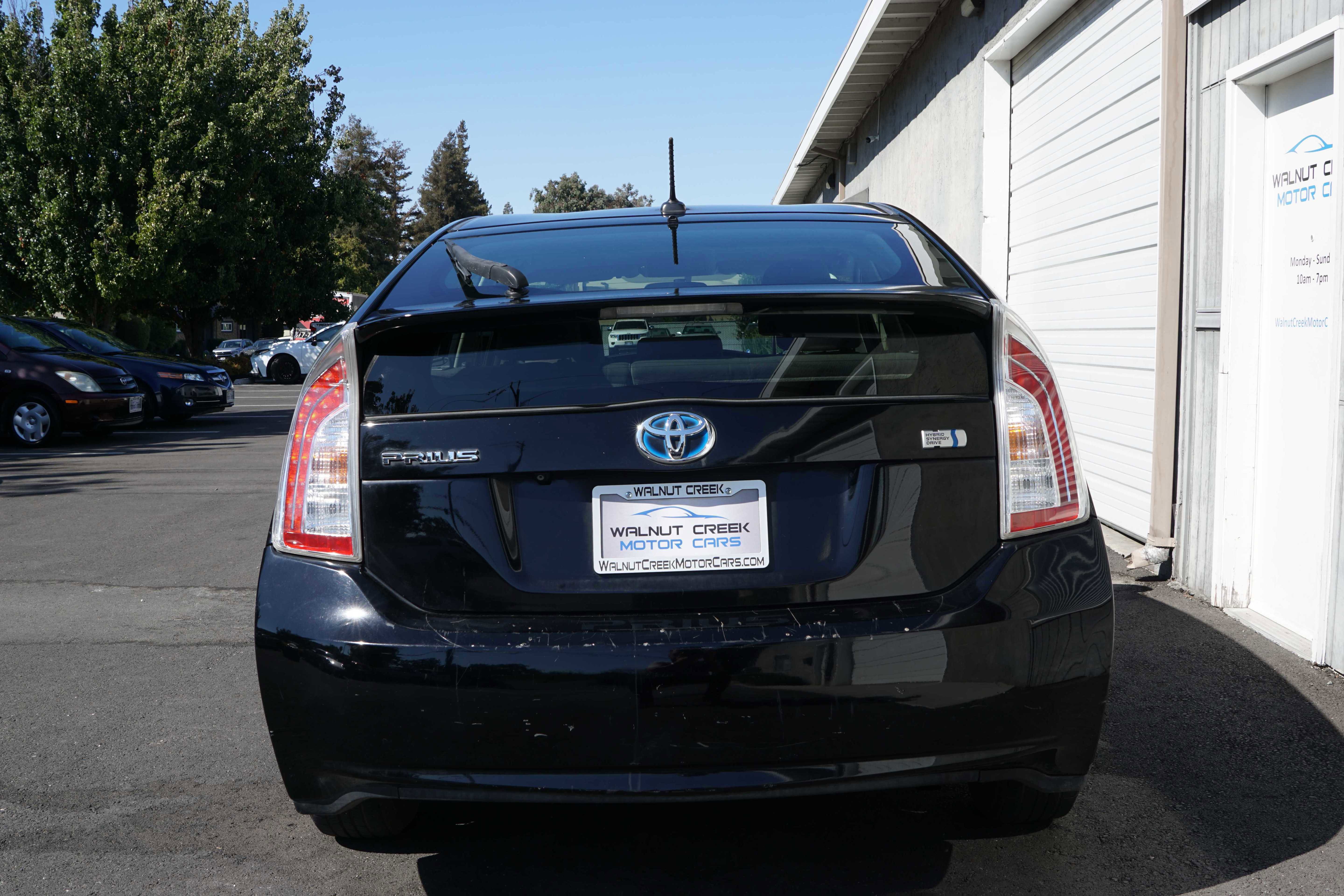 Used 2013 Toyota Prius Three image 13