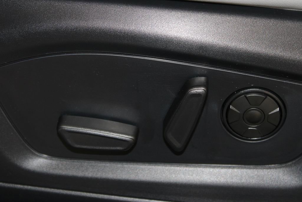 New 2026 Ford Explorer Platinum AWD/4WD image 16