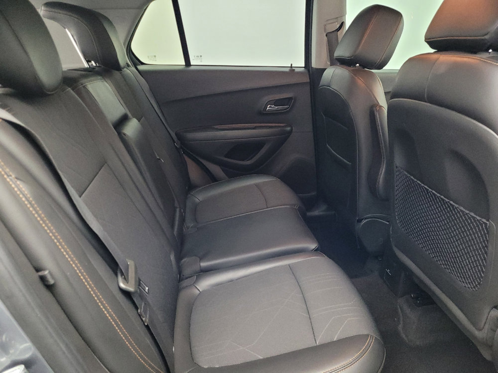 Used 2019 Chevrolet Trax LT w/ LT Convenience Package image 19