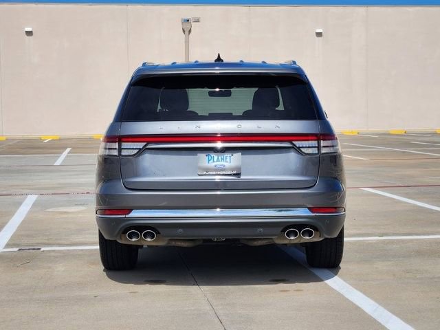 Used 2023 Lincoln Aviator AWD w/ Premium Package image 6