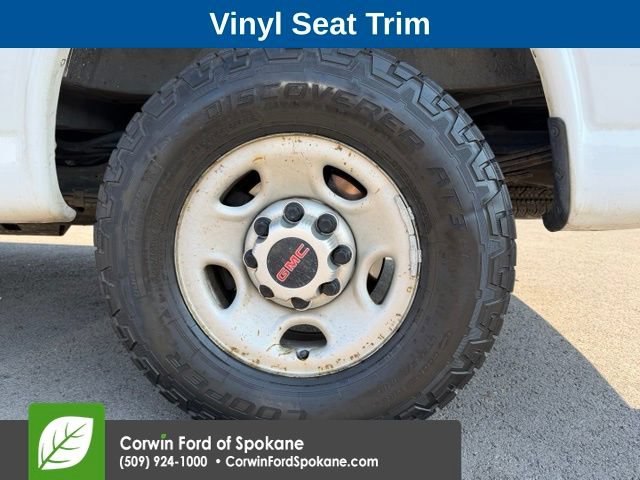 Used 2018 GMC Savana 2500 w/ Driver Convenience Package RWD image 9