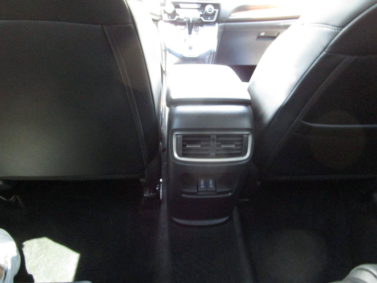 Used 2022 Honda CR-V Touring image 14