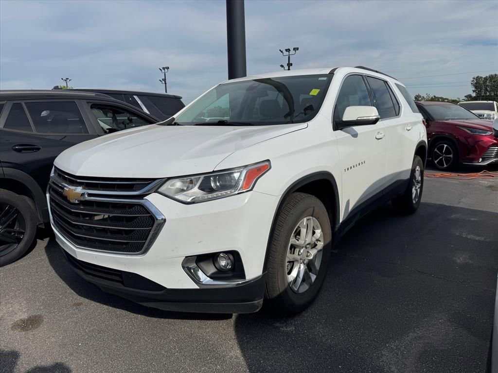 Used 2021 Chevrolet Traverse LT w/ LPO, Floor Liner Package image 9