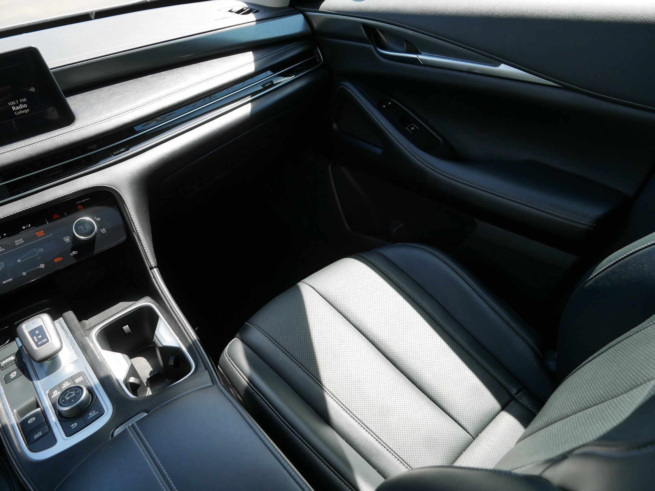 Certified 2023 INFINITI QX60 Luxe image 11