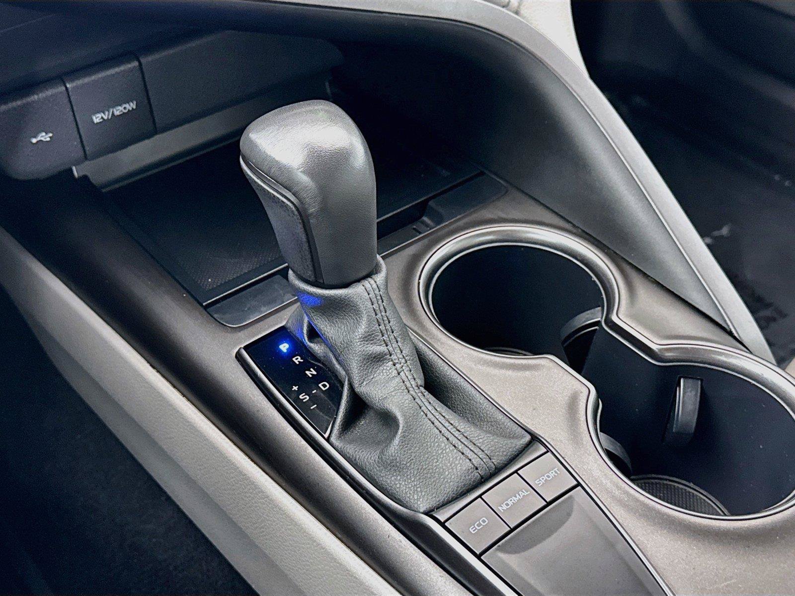 Certified 2024 Toyota Camry SE FWD image 23