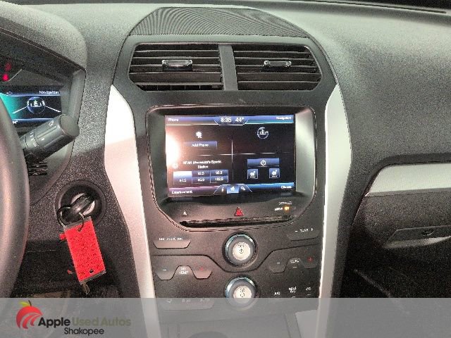 Used 2014 Ford Explorer XLT w/ Equipment Group 202A AWD/4WD image 20