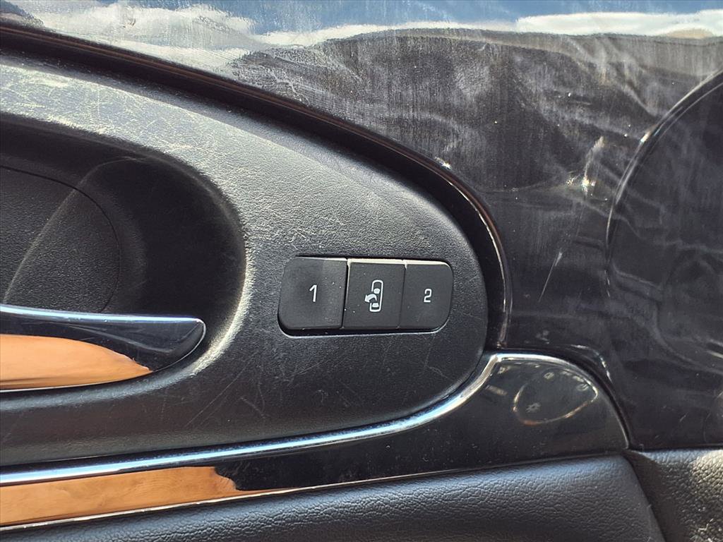 Used 2017 Buick Enclave Leather w/ Trailering Package FWD image 20