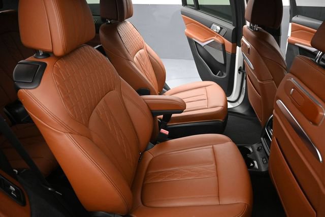Used 2023 BMW X7 M60i w/ Executive Package AWD/4WD image 23