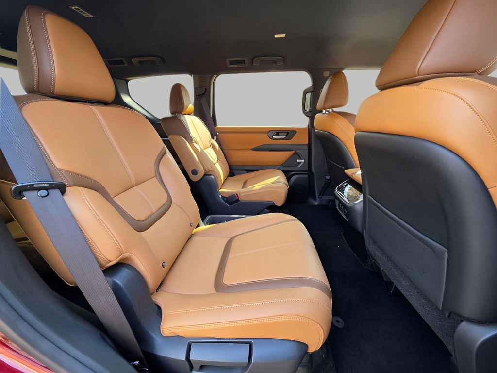 Used 2025 Nissan Armada SL w/ Captain's Chari Seat Package image 12