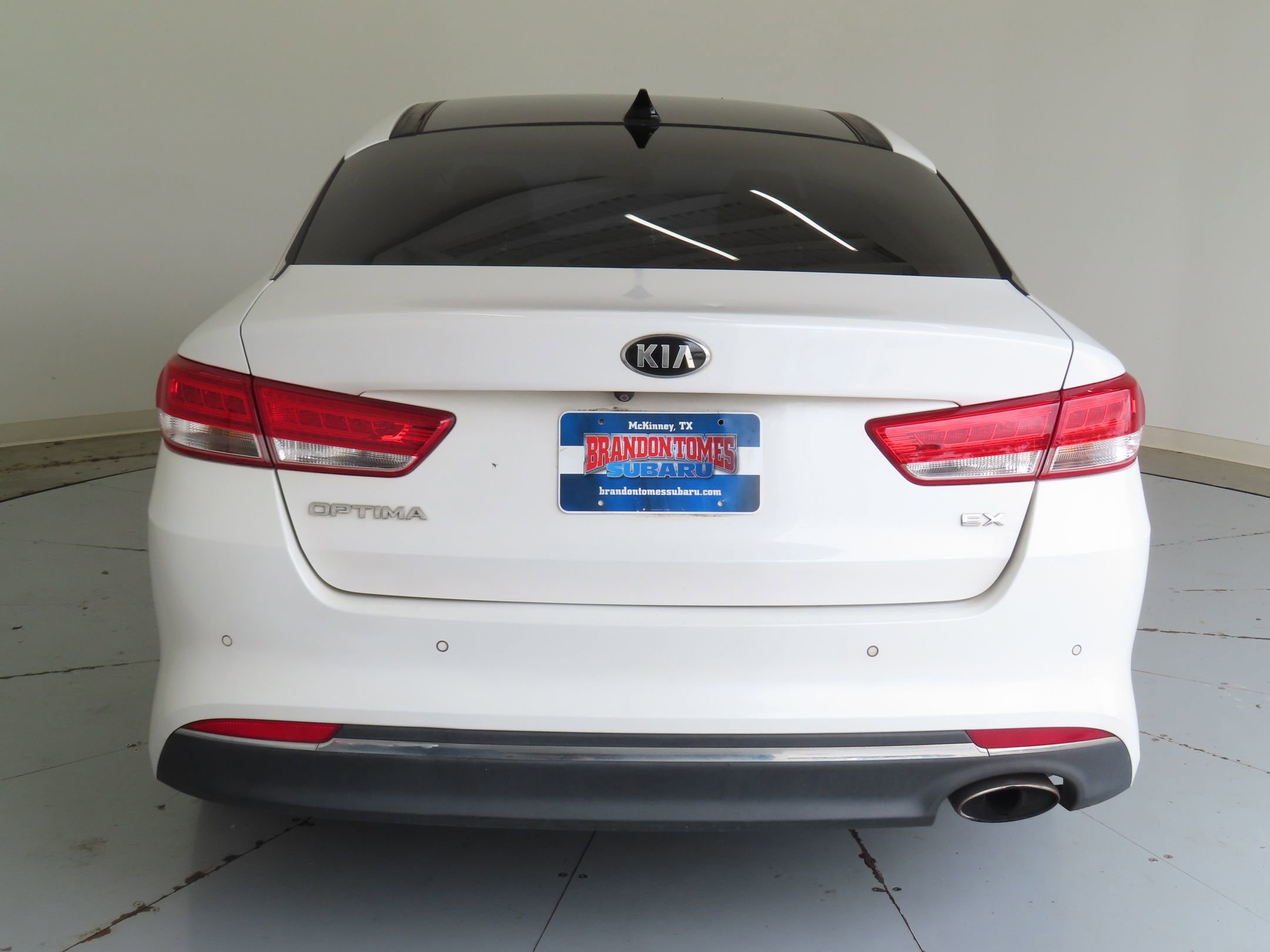 Used 2016 Kia Optima EX w/ Premium Package FWD image 4