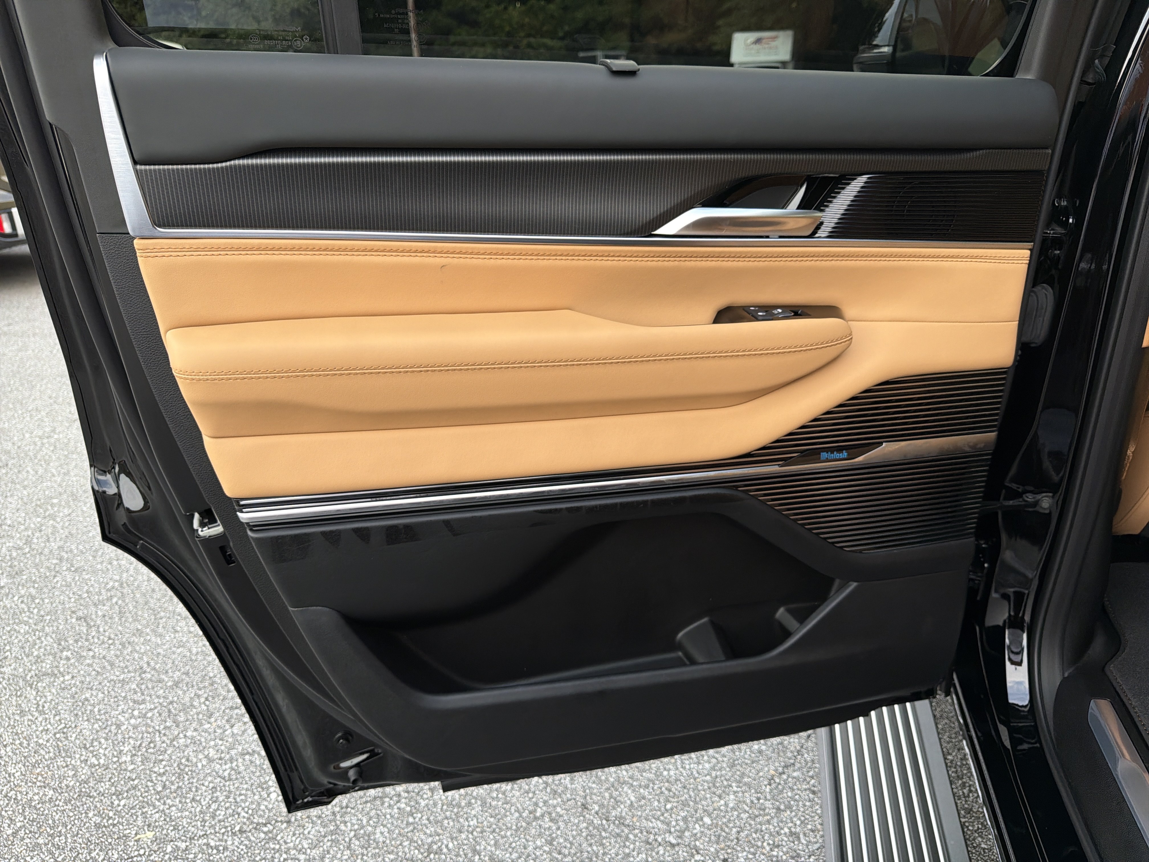 New 2026 Jeep Grand Wagoneer Summit AWD/4WD image 24
