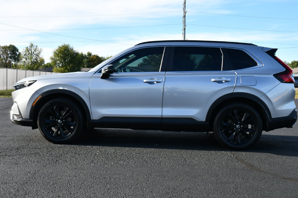 Used 2024 Honda CR-V Sport Touring image 4