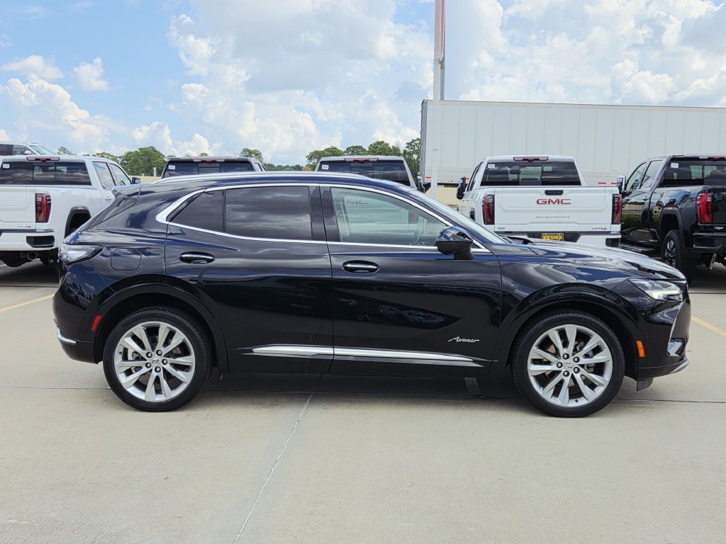Used 2023 Buick Envision Avenir FWD image 4