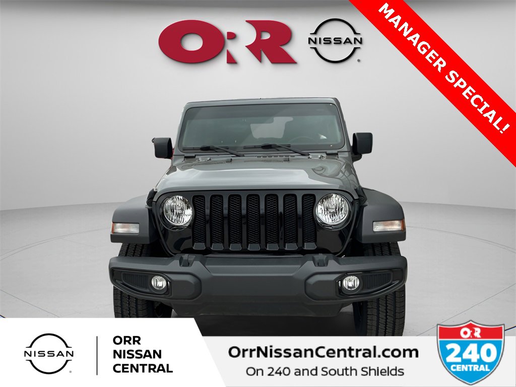 Used 2022 Jeep Wrangler Unlimited Sport image 2