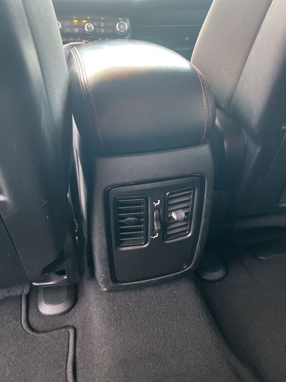 Used 2023 Dodge Durango GT image 17