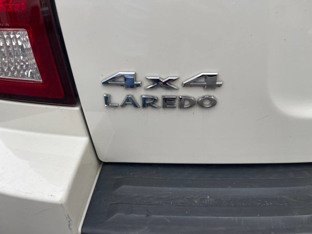 Used 2009 Jeep Grand Cherokee Laredo image 11