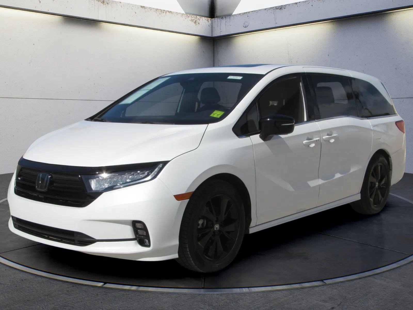 Certified 2024 Honda Odyssey Sport