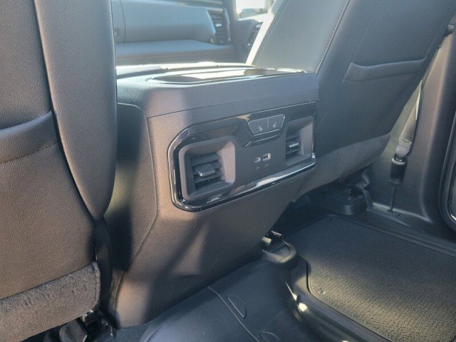 Used 2024 GMC Sierra 2500 AT4 w/ Technology Package image 29