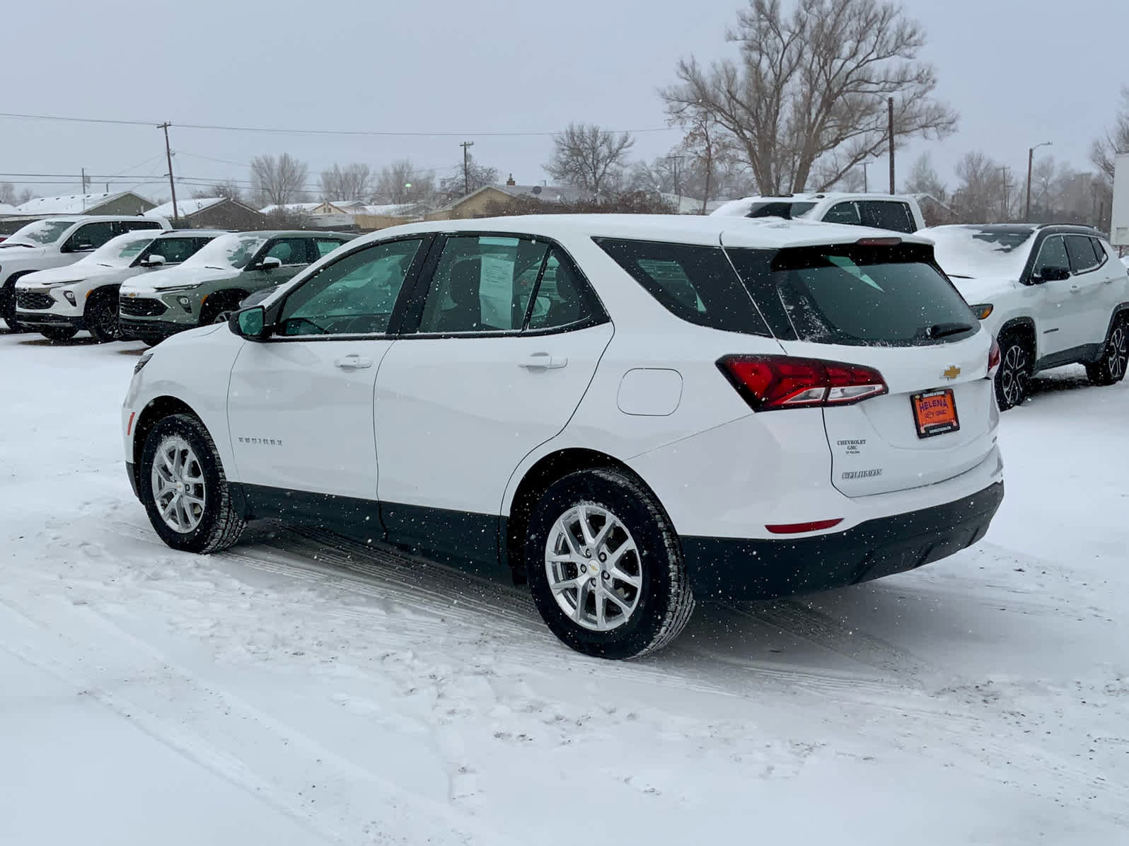 Certified 2022 Chevrolet Equinox LS image 2