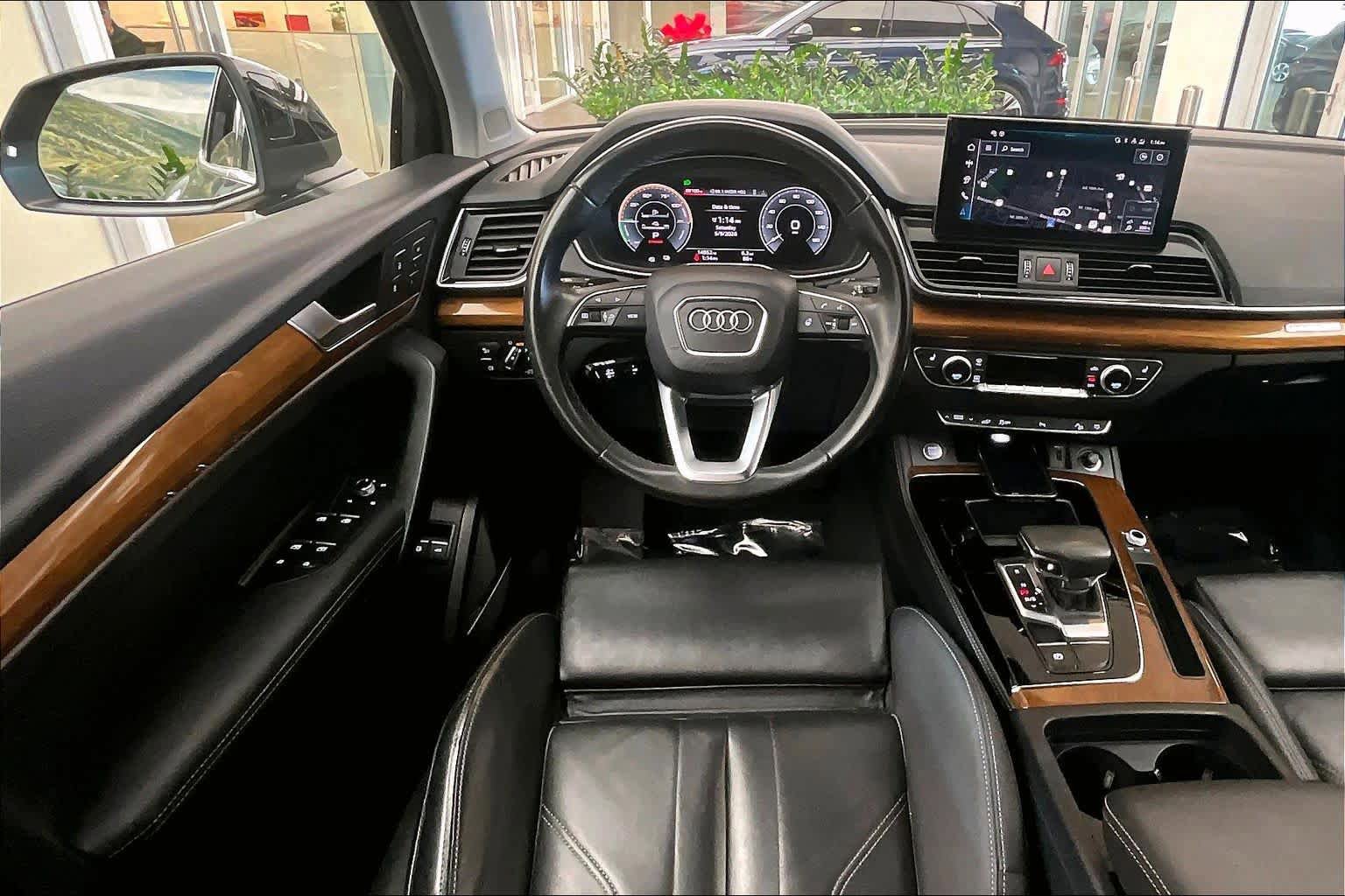 Used 2024 Audi Q5 e Premium Plus w/ Premium Plus Package AWD/4WD image 7