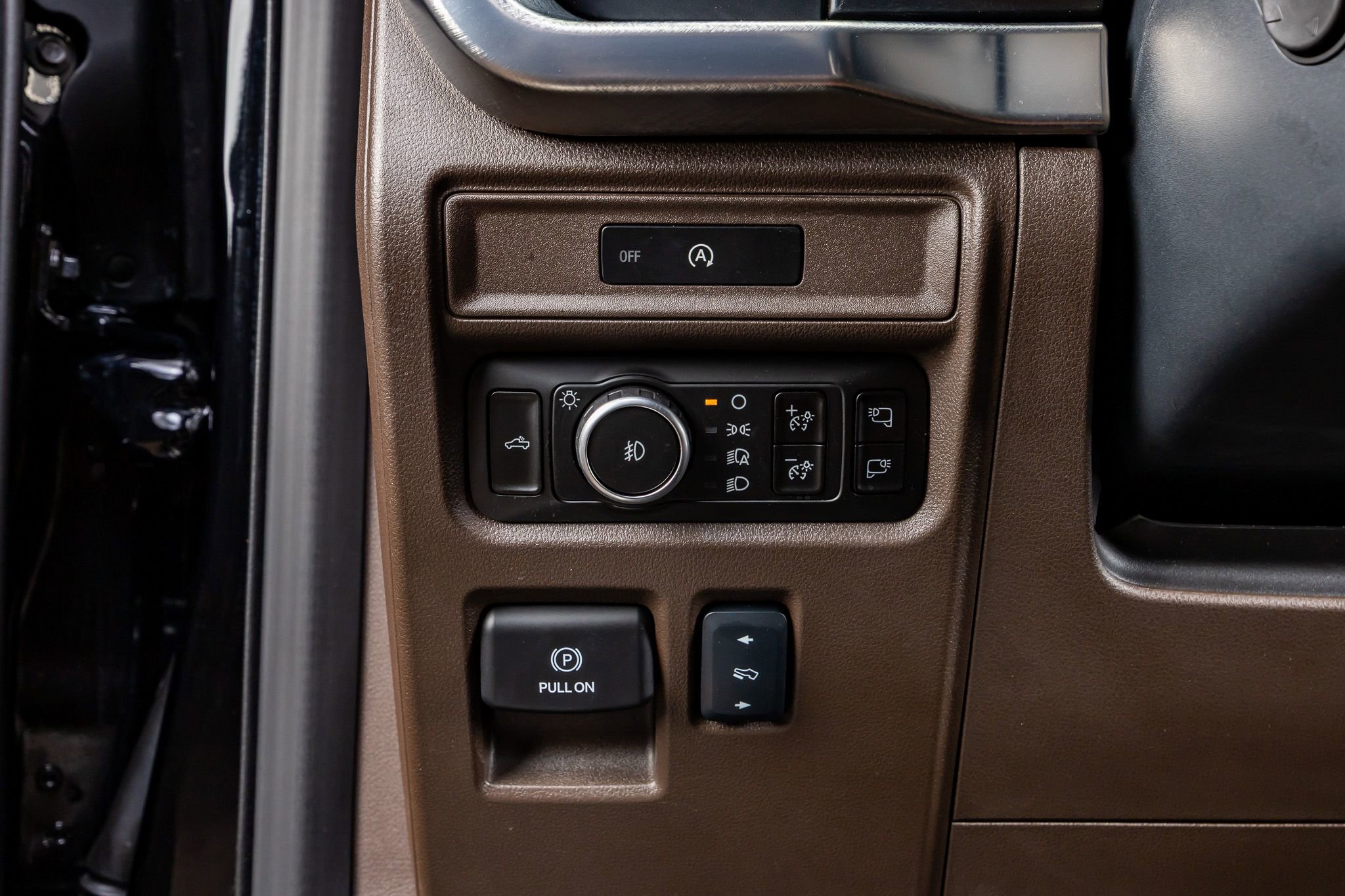 Used 2025 Ford F150 King Ranch w/ FX4 Off-Road Package image 22