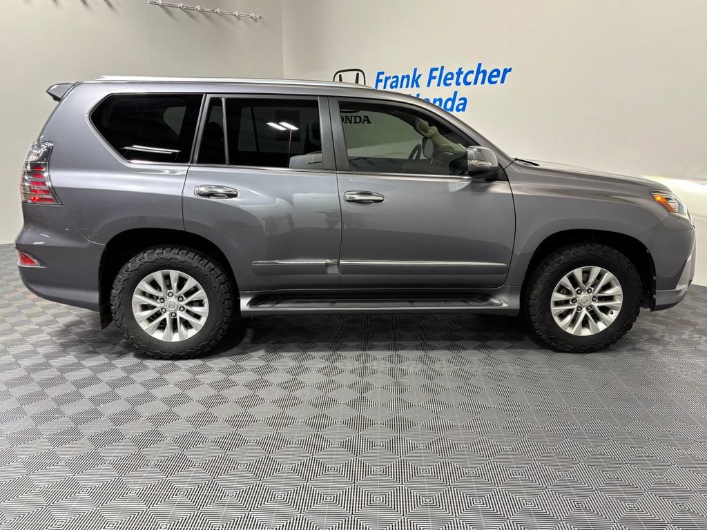 Used 2018 Lexus GX 460 Premium w/ Premium Package AWD/4WD image 7