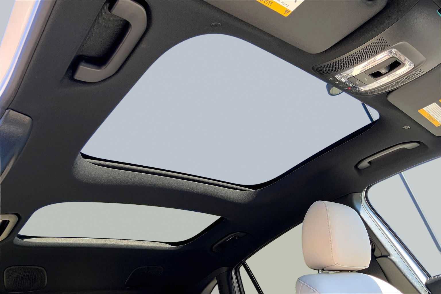 New 2026 Mercedes-Benz GLA 250 4MATIC image 11