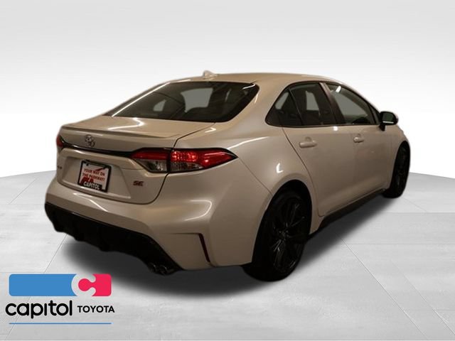 Certified 2026 Toyota Corolla SE FWD image 2
