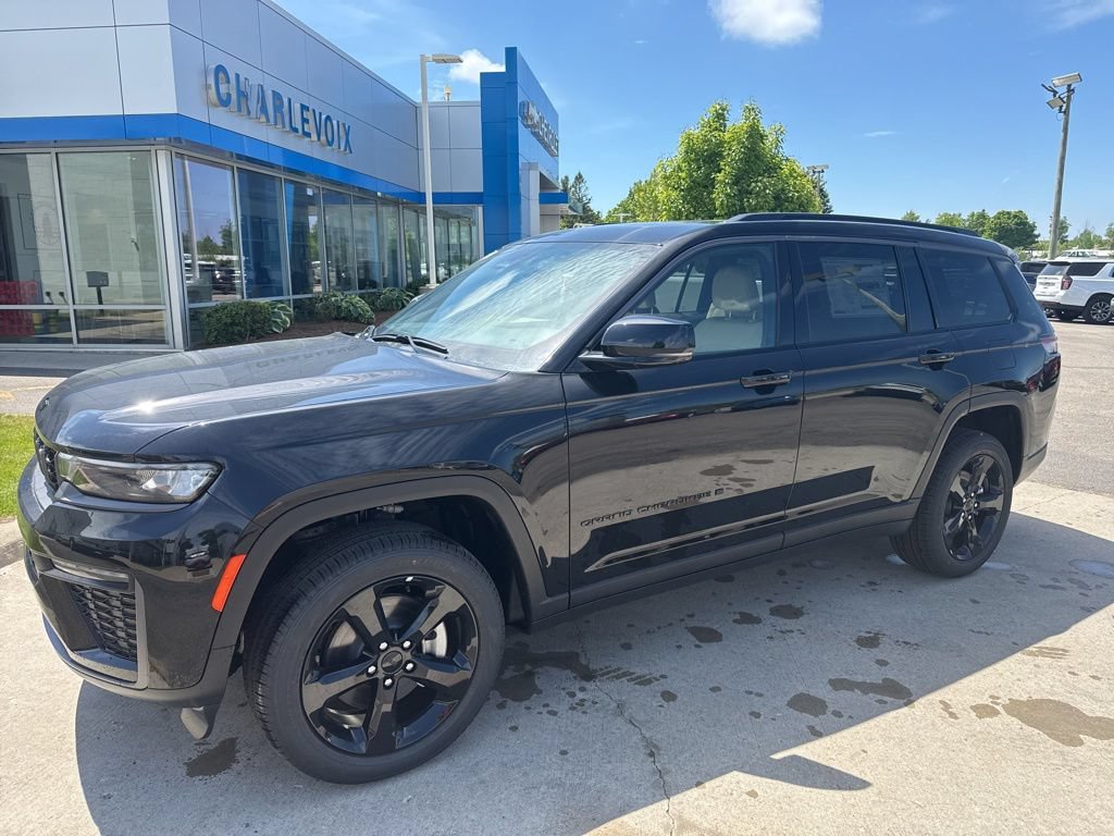 New 2026 Jeep Grand Cherokee L Limited w/ Limited Altitude Package