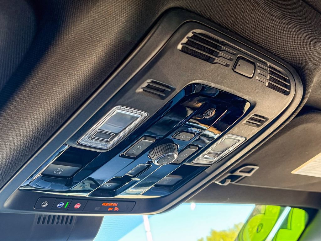 Used 2026 GMC Yukon Denali Ultimate w/ LPO, Floor Liner Package image 37