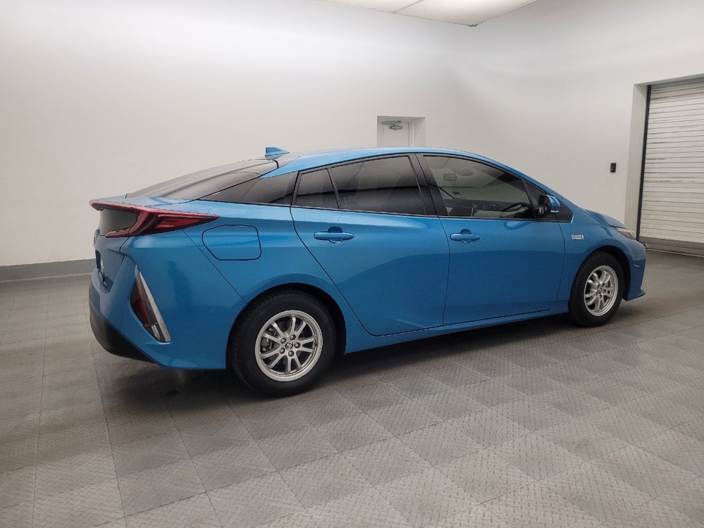 Used 2017 Toyota Prius Prime Plus w/ Carpet Mat Package image 10