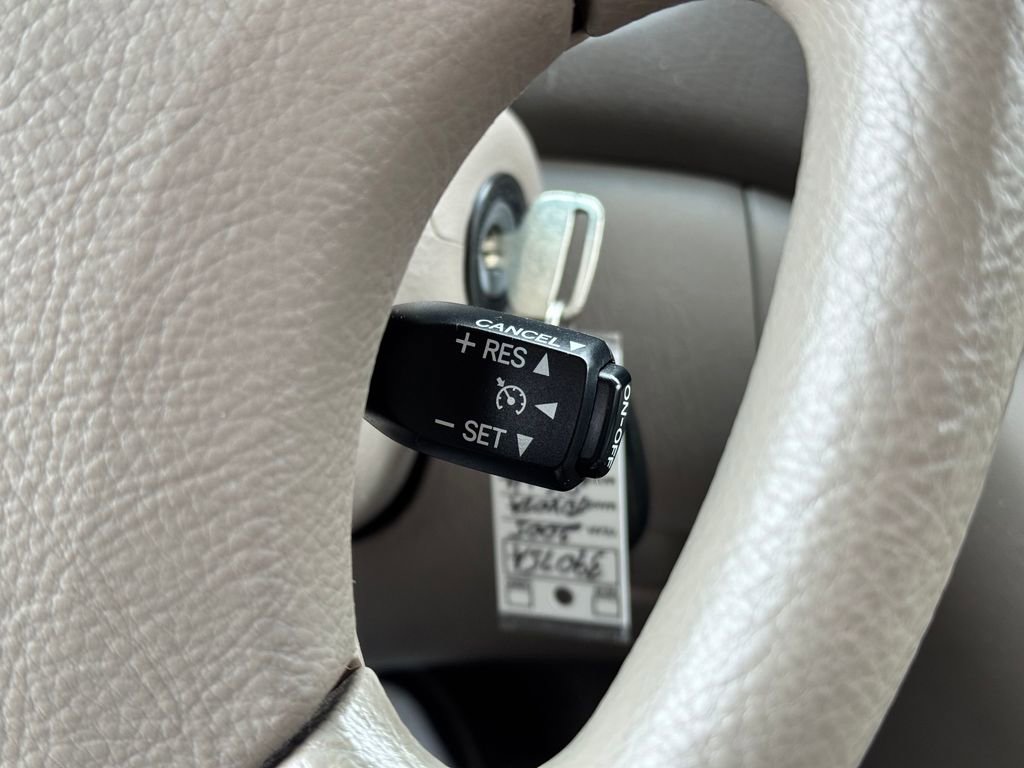 Used 2005 Toyota Sienna CE FWD image 26