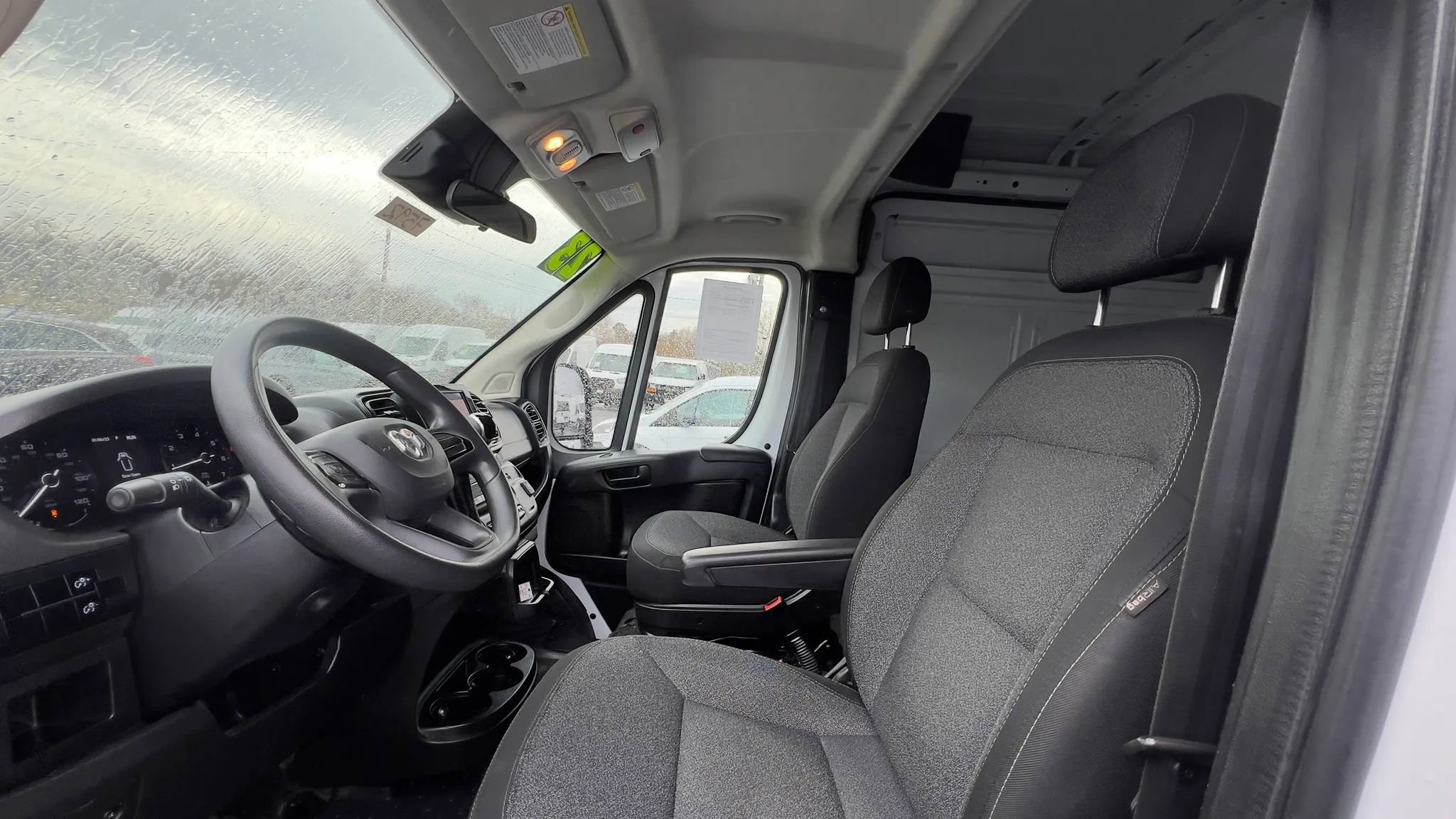 Used 2023 RAM ProMaster 2500 FWD image 19