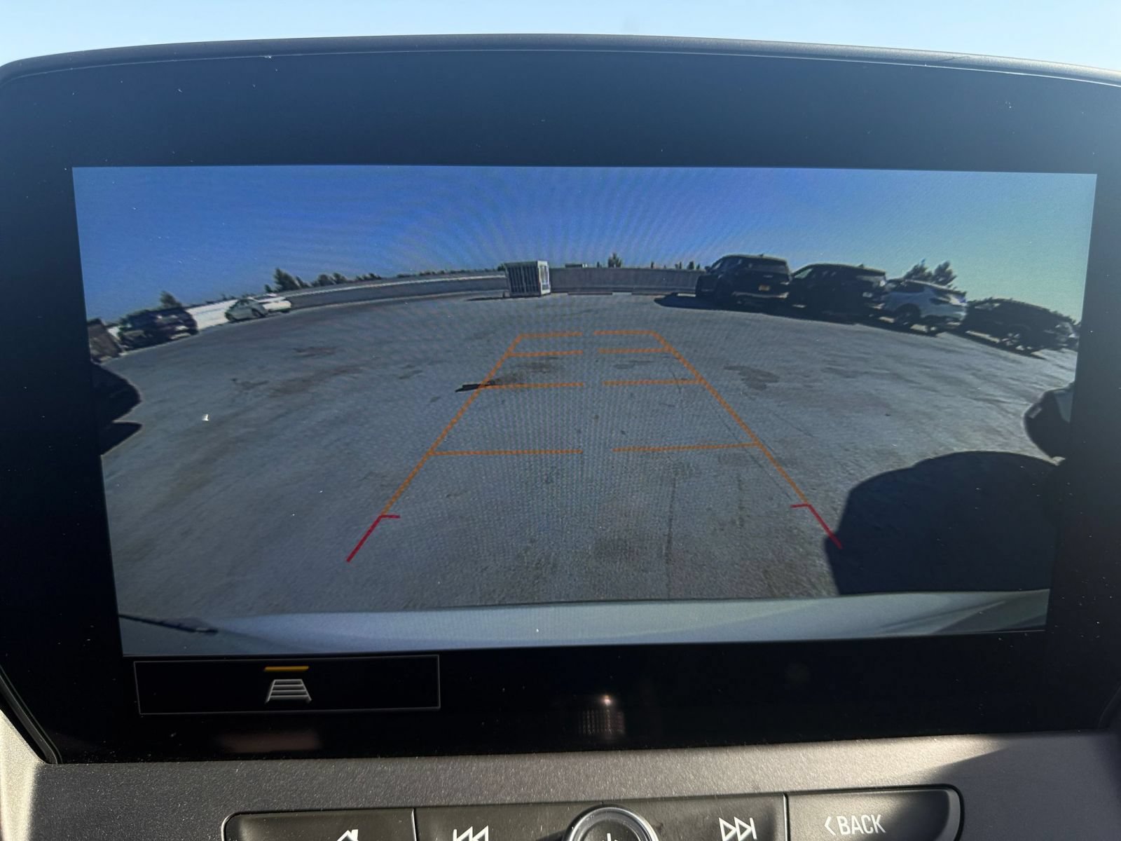 Used 2025 Chevrolet Blazer LT FWD image 24
