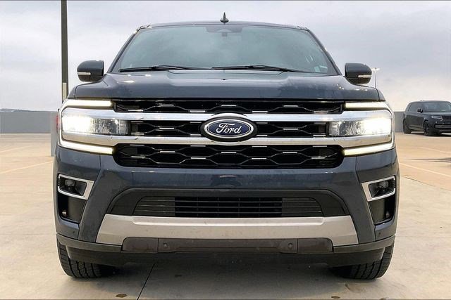 Used 2024 Ford Expedition Max Limited image 2