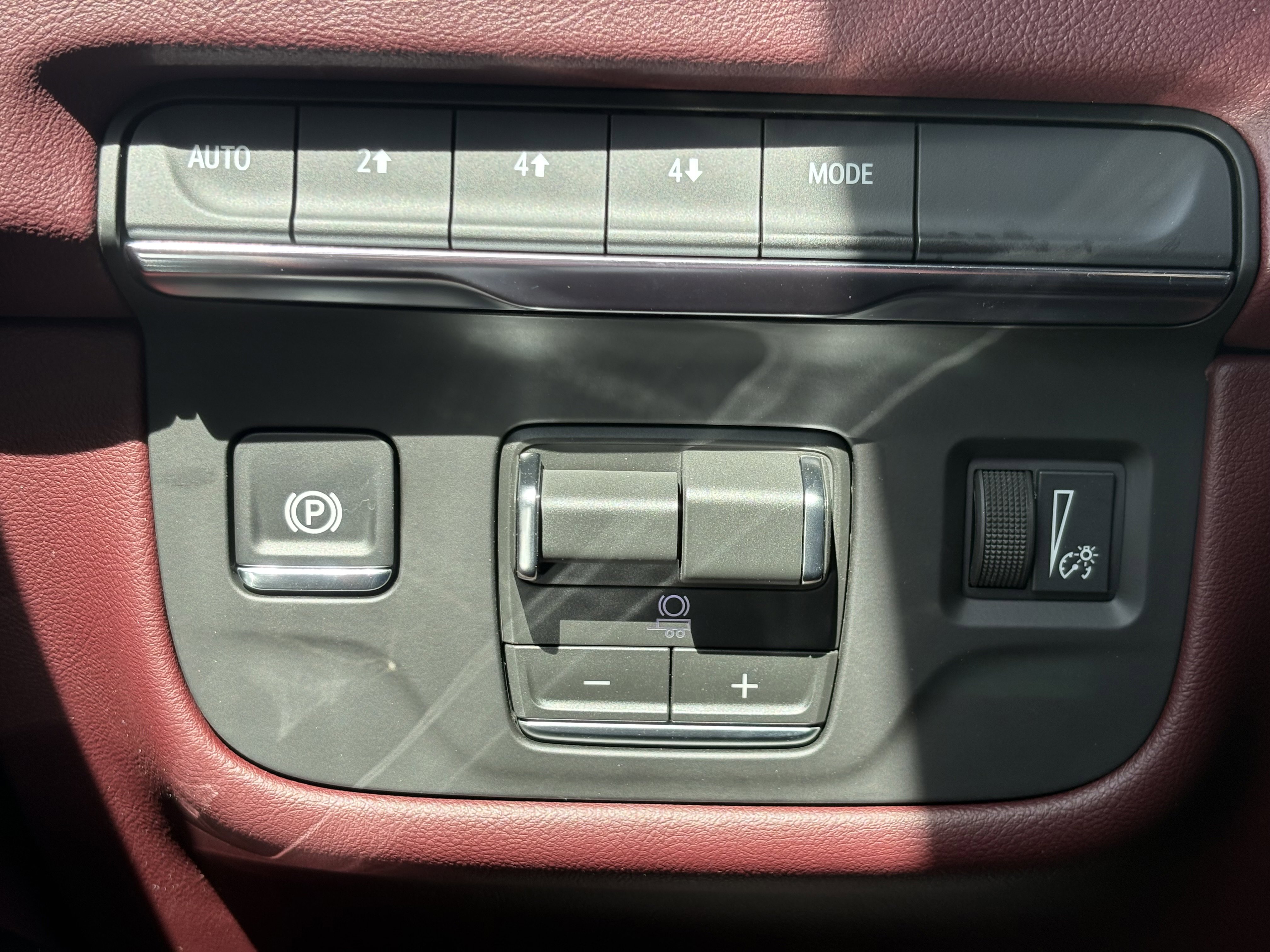 New 2026 Cadillac Escalade Luxury image 33